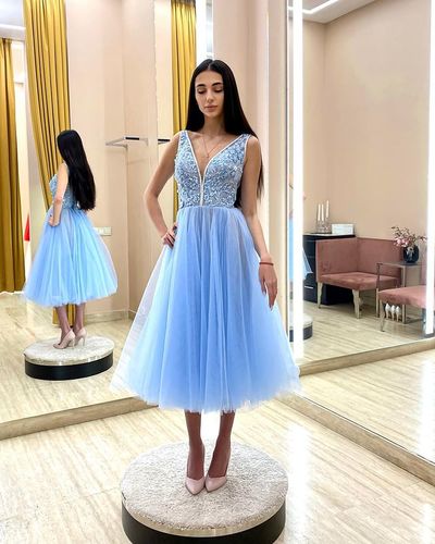 Cute A-Line V Neck Sky Blue Tulle Tea Length Homecoming Dresses with Lace Appliques Prom Evening Dresses