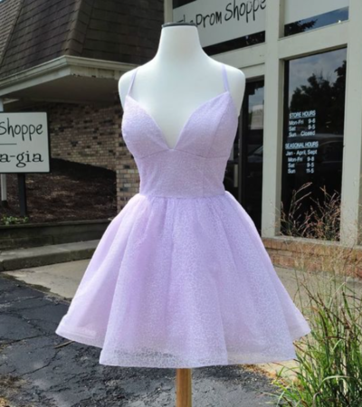 V Neck Lavender Short Homecoming Dress