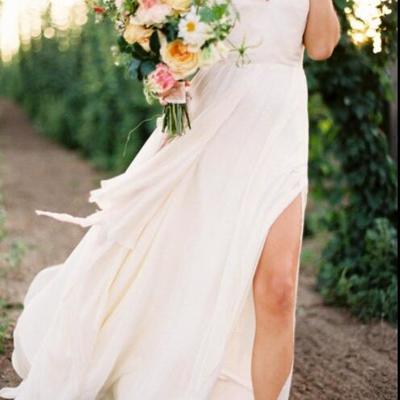 Beach wedding dresses slit  - Thumbnail 3