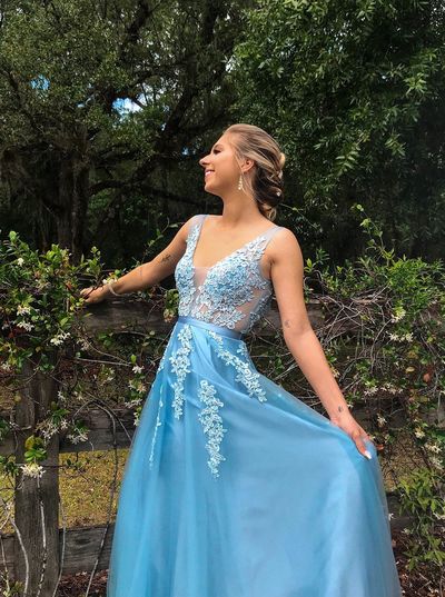 SP1716,Gorgeous A-line V-neck Ice Blue Prom Dresses,Long Formal Dress with Appliques