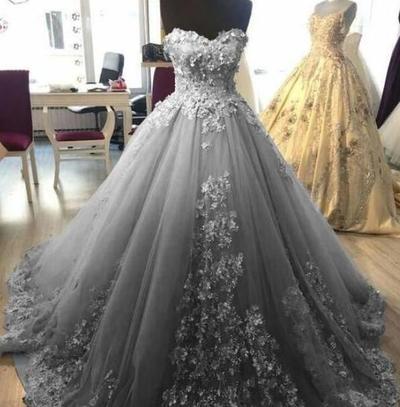 Elegent Silver ball gown prom dresses with lace
