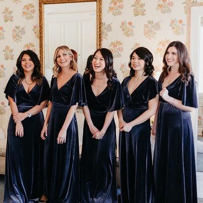Elegant velvet ruffled sleeves navy bridesmaid dresses - Thumbnail 1