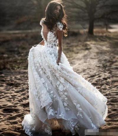 Vintage Cap Sleeves V Neck lace Wedding Dresses with 3D Flowers