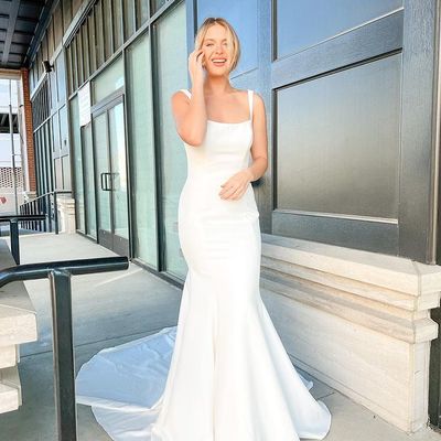 Elegant mermaid scoop neck satin white wedding dresses - Thumbnail 3