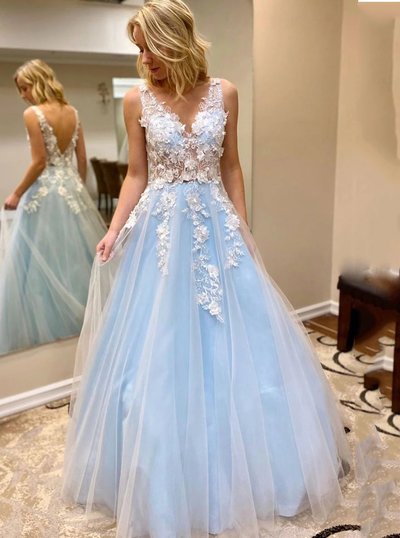 SP1697,Elegant blue v-neck prom dresses tulle applique ball gown