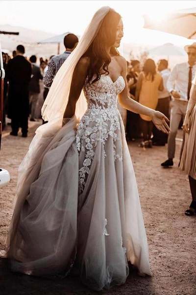 Gorgeous Sweetheart Front Split Tulle Wedding Dresses With Appliques,728