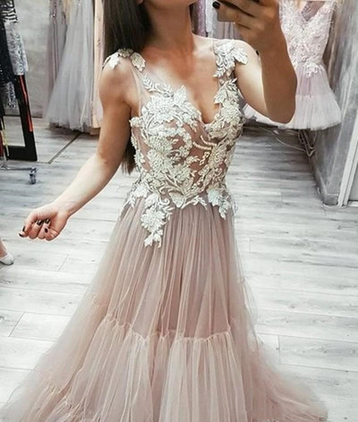 SP1963,A-line V-neck Prom Dresses With Appliques Tulle Formal Dress