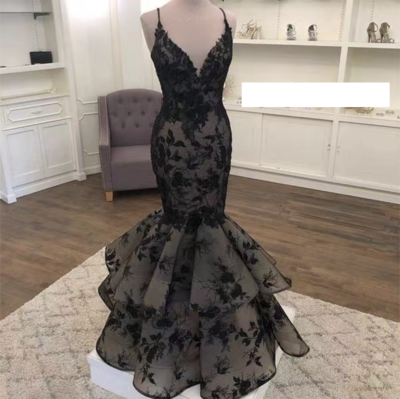 V Neck Prom Dresses Black Lace Mermaid