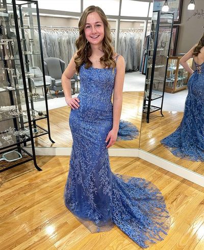 Charming Mermaid Dark Blue Long Prom Dresses with Appliques