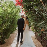 Elegant Mermaid V Neck Spaghetti Straps Tulle Wedding Dresses - Thumbnail 3