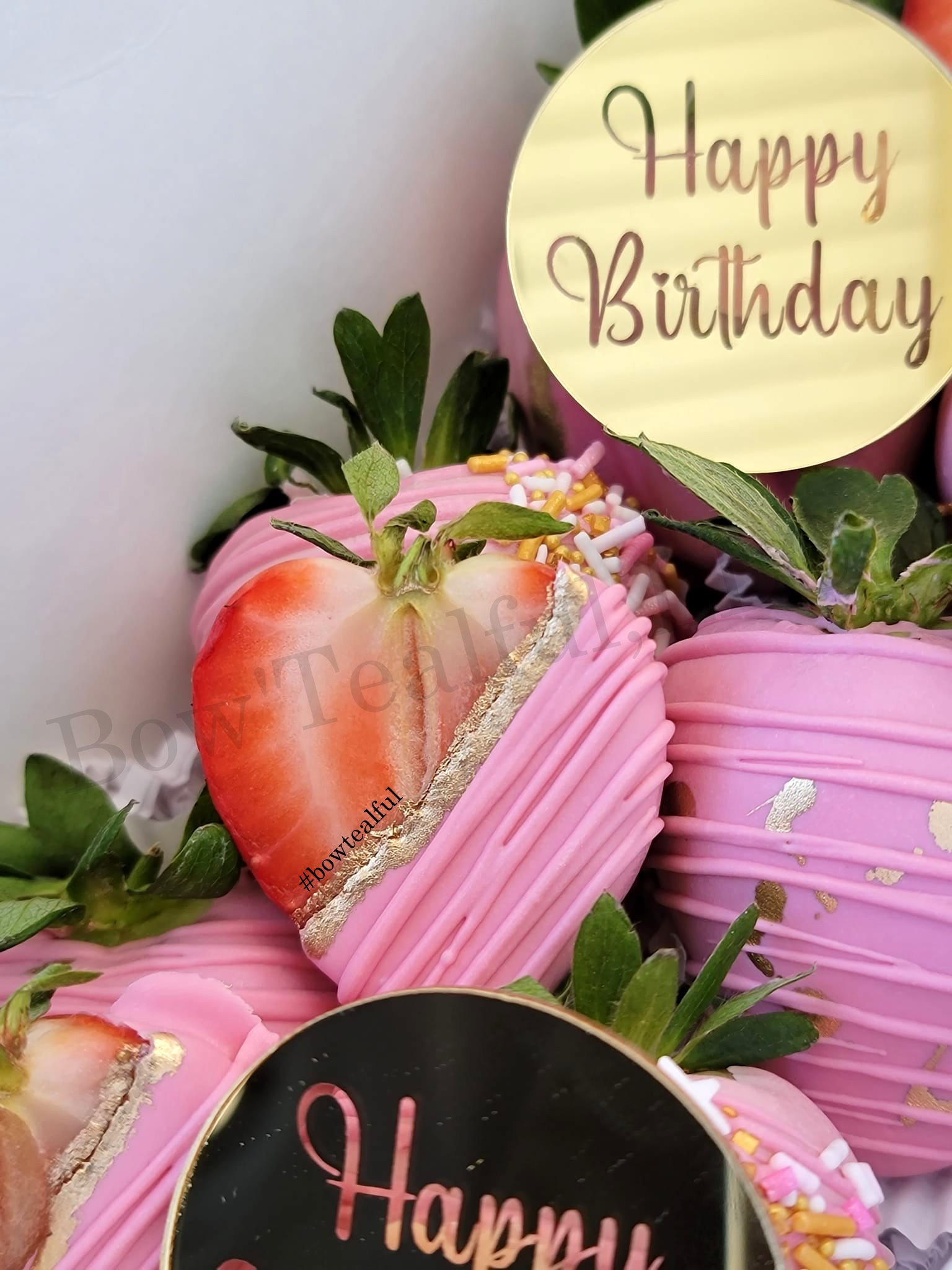 *SPECIAL* Milk Chocolate Dipped Strawberries 1/dz.