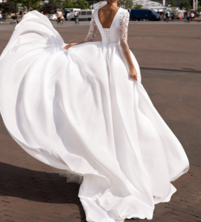 Ball Gown Boat Neck 3/4 Sleeves Satin Wedding Dresses with 3d Flowers Appliques,782