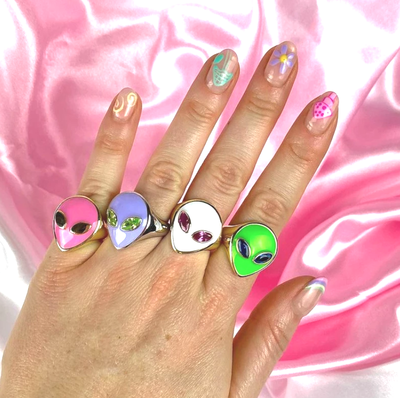 ALIEN RING