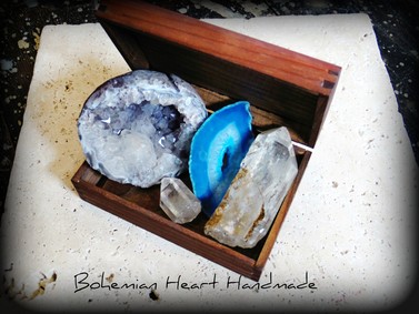 Feather trinket box 2