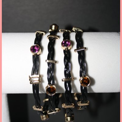 Black & gold multicolored gems bracelet