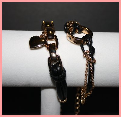 Black & gold 2 pc. i love you bracelet