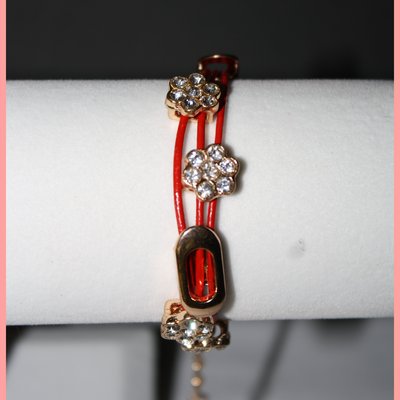 Gold & red flowers bling bracelet