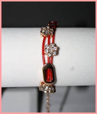 Gold & red flowers bling bracelet
