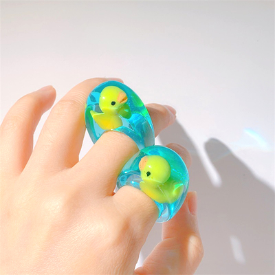 Duck in pool ring - Thumbnail 3