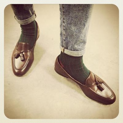 Classic dark brown tassels loafers handmade leather wedding shoes,men's party wear shoes