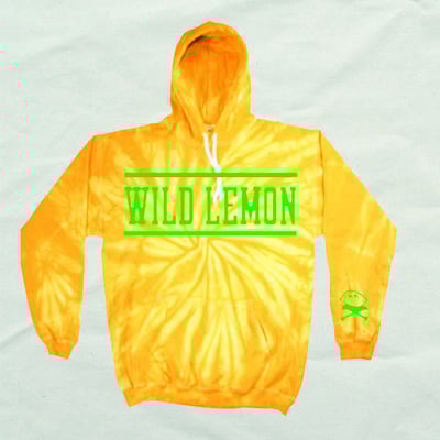 Sophmore year tie dye spider gold