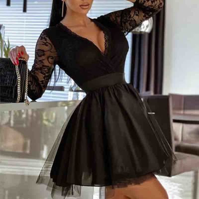 V-neck black long sleeve lace dress - Thumbnail 2