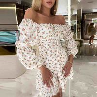 Sweet Long Sleeve Floral Dress - Thumbnail 2