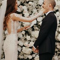 Luxurious Mermaid Beading Tulle Wedding Dresses with Appliques - Thumbnail 1