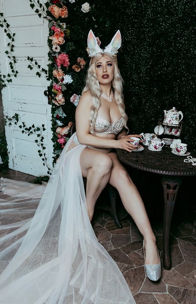 Follow The White Rabbit