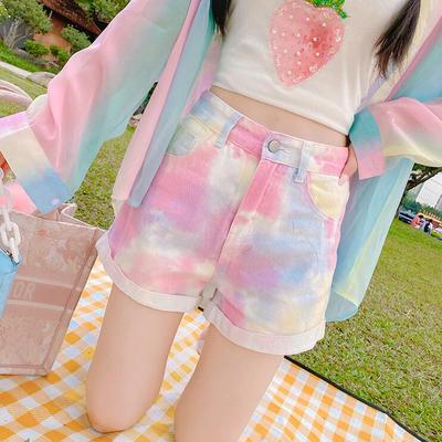 Pastel color gradient curling denim shorts
