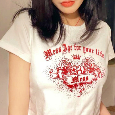 Mess age for your life rose flower printed top