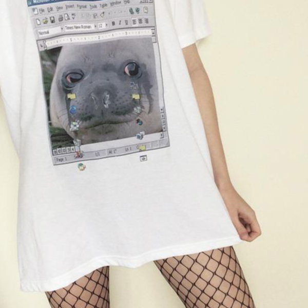 Free Shipping-WINDOWS 98 CRYING SEAL TEE