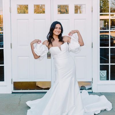 Chic mermaid strapless white satin wedding dresses with sleeves