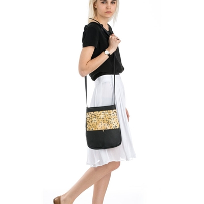 Love mert day walk bag black