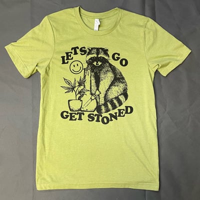 Stoned raccoon t-shirt (green)