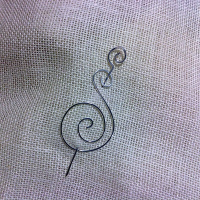Sweater/scarf pin, swirl
