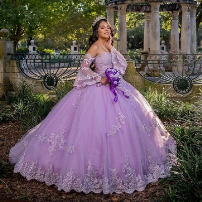Princess lavender quinceanera dresses v neck lace up ball gown sweet 16 dress lace long sleeves prom gown，1441
