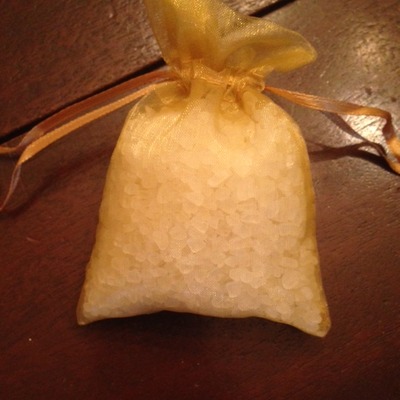 Honey almond bath salts