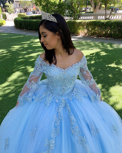 Sky blue quinceanera dresses with Long Sleeves,Ball gowns Prom Dress,Lace Applique Prom dresses 2022，1442