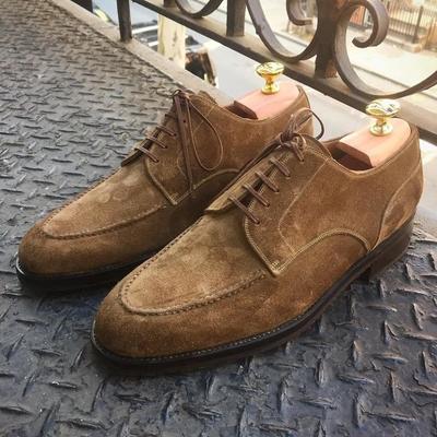 Trendy men's hand stitch brown split toe style shoes