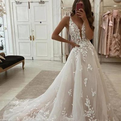 Deep v-neck rustic wedding dresses chapel train lace boho wedding dress，891 - Thumbnail 2