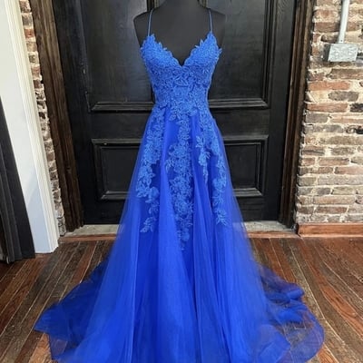 Charming a-line v neck royal blue tulle long prom dresses with appliques,1461