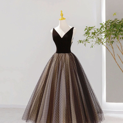 Black v-neck tulle short prom dress homecoming dress - Thumbnail 1