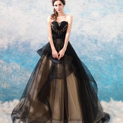 Princess ball gown black and champagne sweetheart long prom dresses