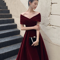 Cute V-neck velvet short prom dress homecoming dress - Thumbnail 4