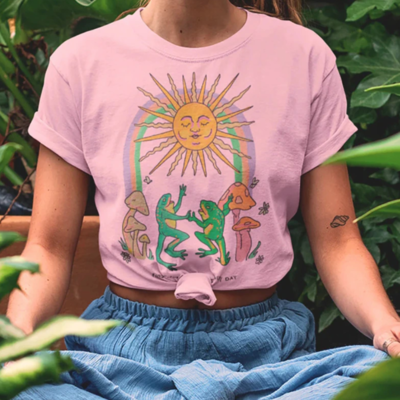 "FIND THE BEAUTY IN EVERYDAY" TEE