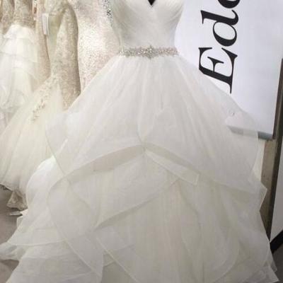 A line v neck ball gown wedding dress with beading - Thumbnail 3