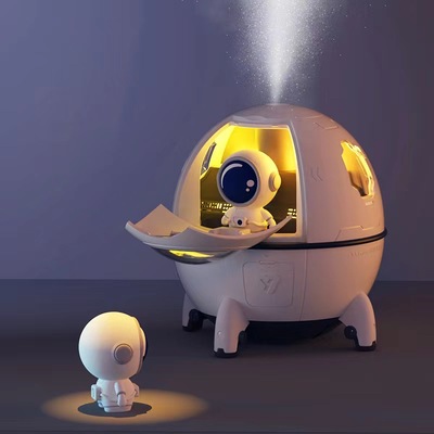 Astronau spaceman night light humidifier