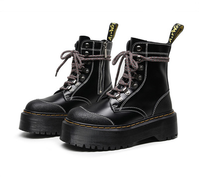 Chic Black Motorcycle Boots