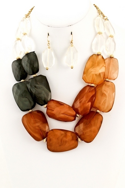 Smoky Bay Necklace in shades Neutral